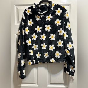 NWT Mighty Fine Black Pullover